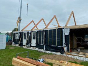 verschil tussen prefab bouwen en normaal bouwen